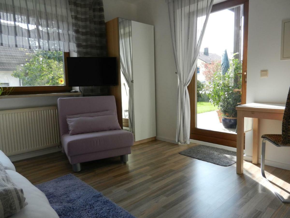 נוימרקט אין דר אוברפפלץ Apartment Am Stadtpark מראה חיצוני תמונה
